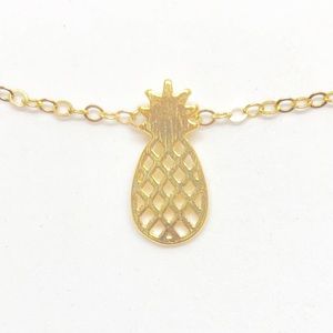 Dainty Pineapple Necklace